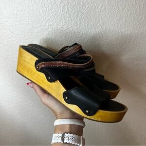 OluKai Kamola wooden platform leather slip on sandals 11